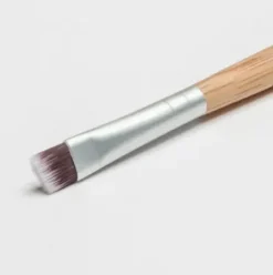 Make-up*BARBARA HOFMANN Bambus Lidschattenpinsel schräg