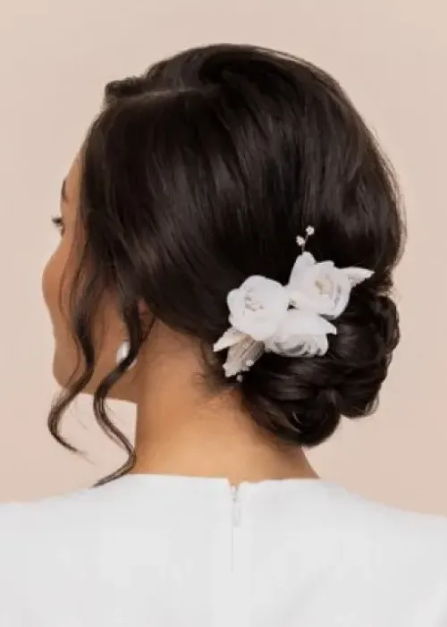 Accessoires* Trisa Celebride Haarkamm in zartem gold mit Stoffblumen und Perlenblättern